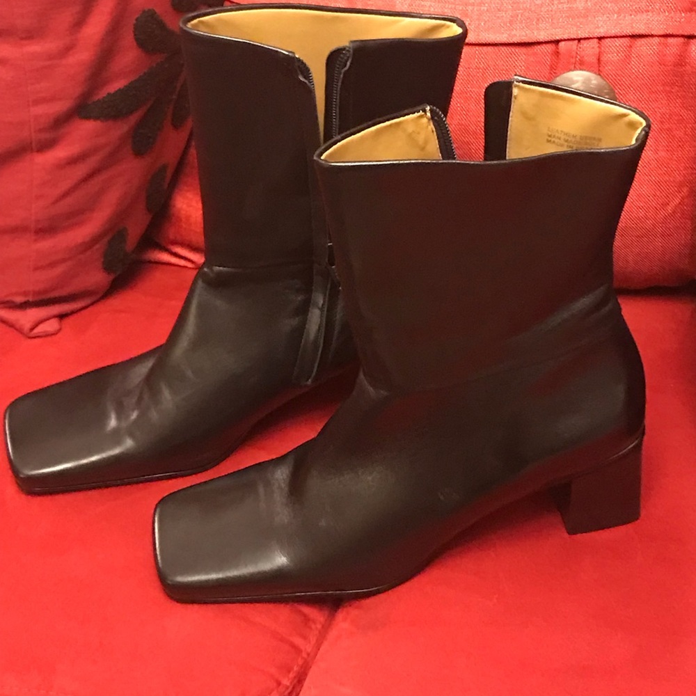Etienne Aigner  ZIPPER Boots Women 9.5 IMPACT